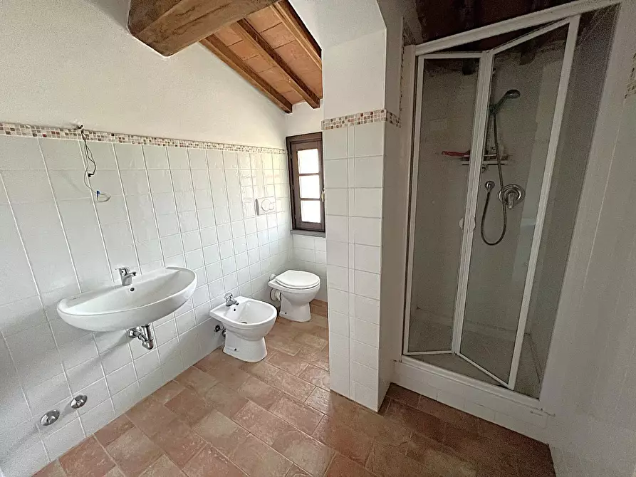 Immagine 11 di Appartamento in vendita  a Cascina