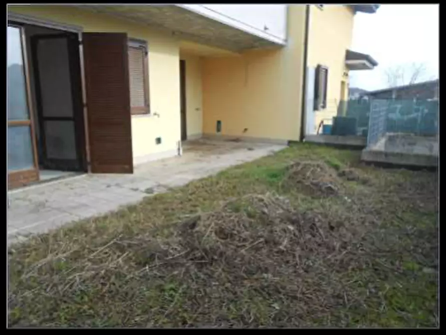 Immagine 1 di Appartamento in vendita  a Pozzo D'adda