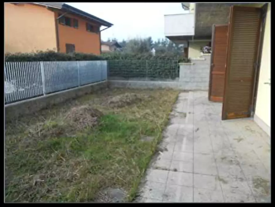 Immagine 2 di Appartamento in vendita  a Pozzo D'adda