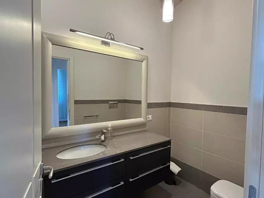 Immagine 11 di Villetta a schiera in affitto  a Empoli
