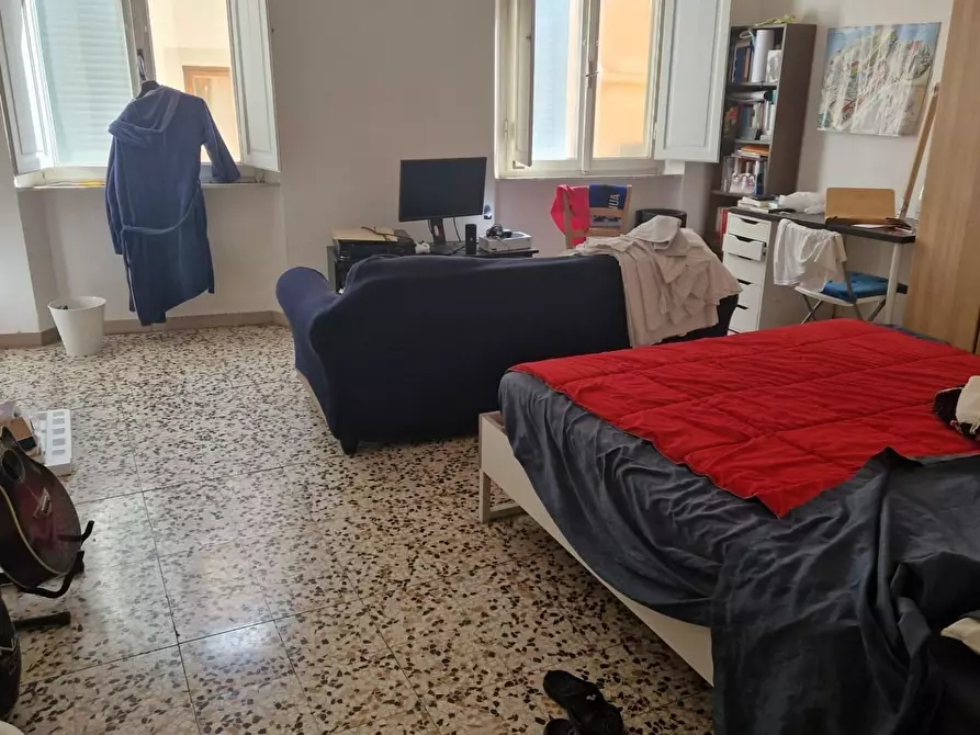 Immagine 16 di Appartamento in vendita  a Pisa