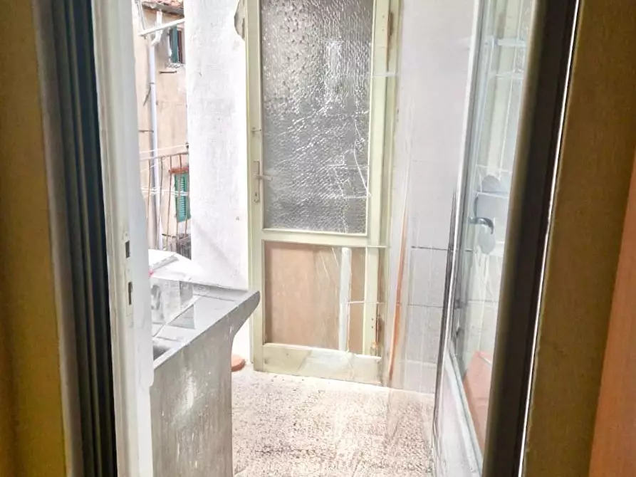 Immagine 12 di Appartamento in vendita  a Pisa