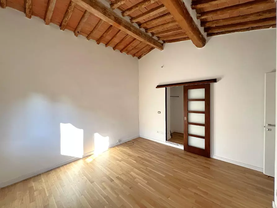 Immagine 11 di Terratetto in vendita  a Pisa