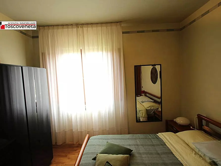 Immagine 11 di Casa bifamiliare in vendita  a Lucca