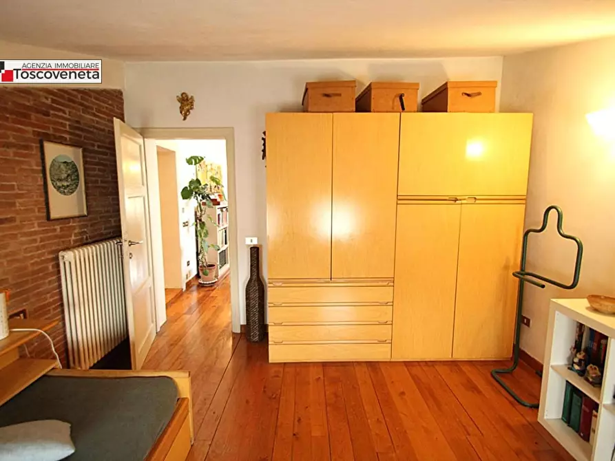 Immagine 24 di Casa bifamiliare in vendita  a Lucca