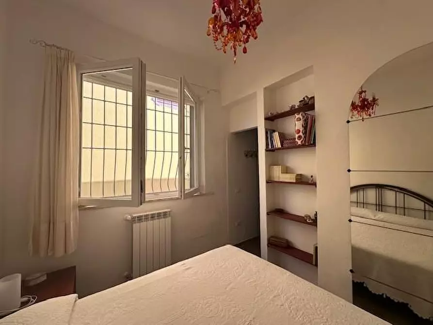 Immagine 15 di Villa in vendita  a Pisa