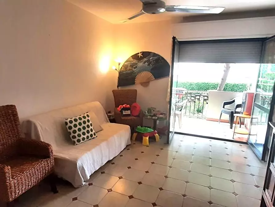 Immagine 2 di Appartamento in vendita  a Rosignano Marittimo