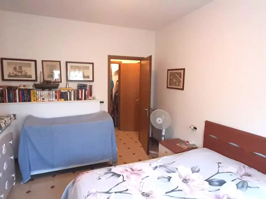 Immagine 18 di Appartamento in vendita  a Rosignano Marittimo