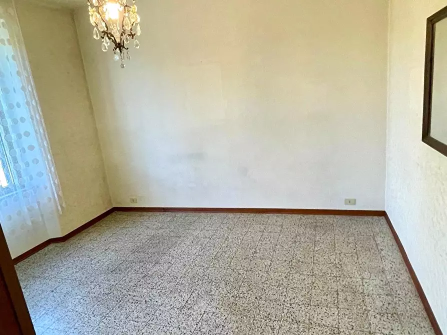 Immagine 9 di Appartamento in vendita  a Viareggio