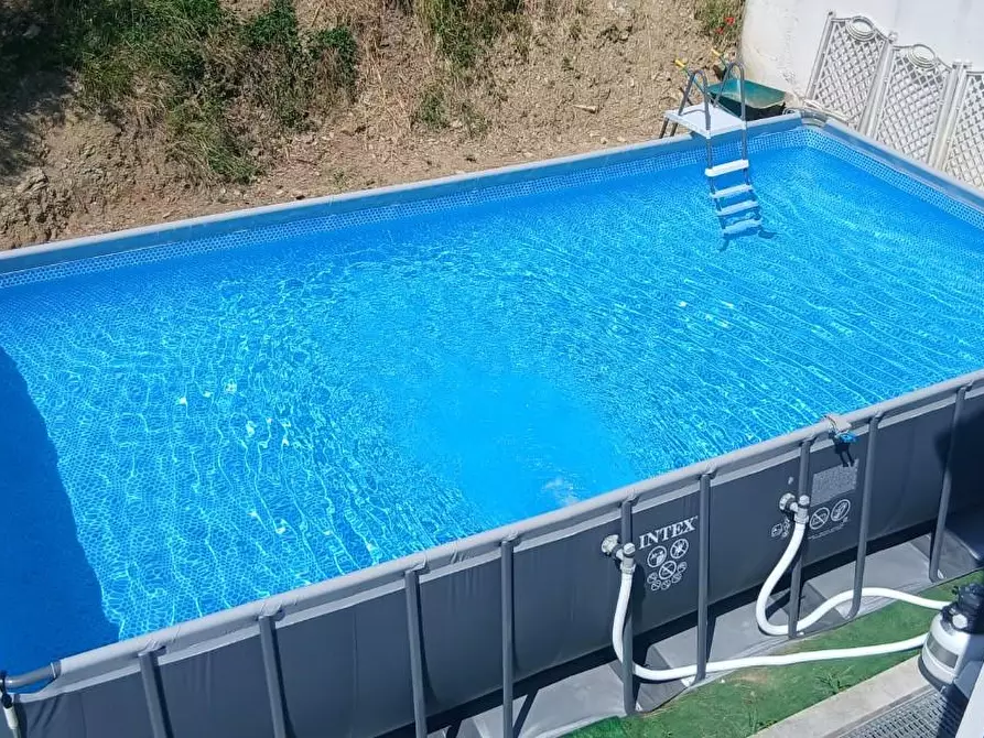 Immagine 63 di Villa in affitto  a Castelnuovo Magra