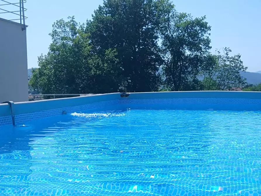 Immagine 34 di Villa in affitto  a Castelnuovo Magra