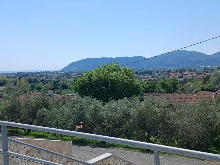 Immagine 30 di Villa in affitto  a Castelnuovo Magra