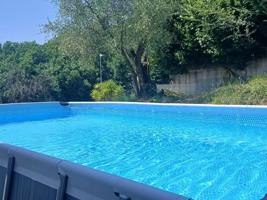 Immagine 14 di Villa in affitto  a Castelnuovo Magra