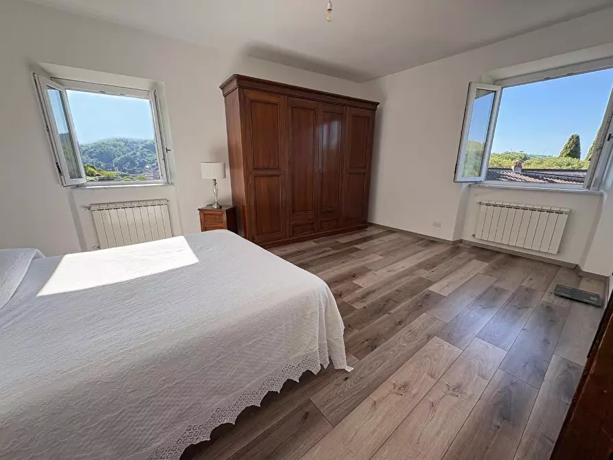 Immagine 14 di Appartamento in vendita  a Carrara