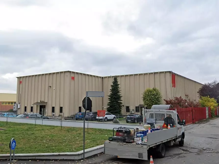 Immagine 1 di Capannone industriale in vendita  a Brugherio