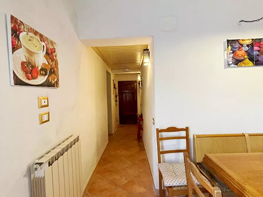 Immagine 37 di Villa in vendita  a Vicopisano