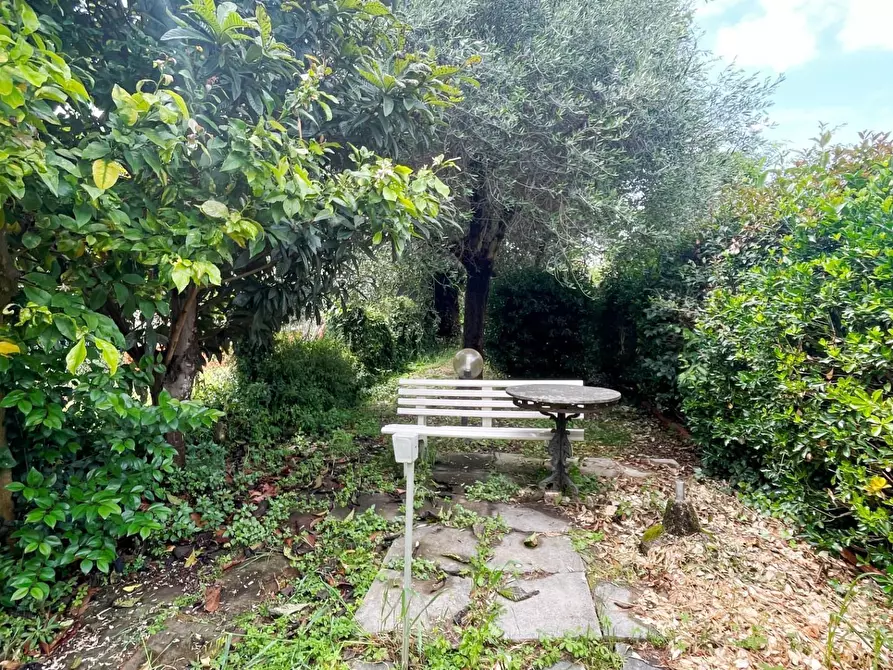 Immagine 4 di Villa in vendita  a Vicopisano