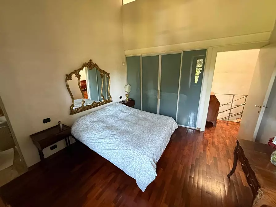Immagine 6 di Rustico / casale in vendita  a Pisa