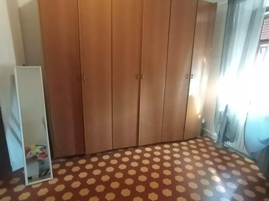 Immagine 9 di Appartamento in vendita  a Carrara