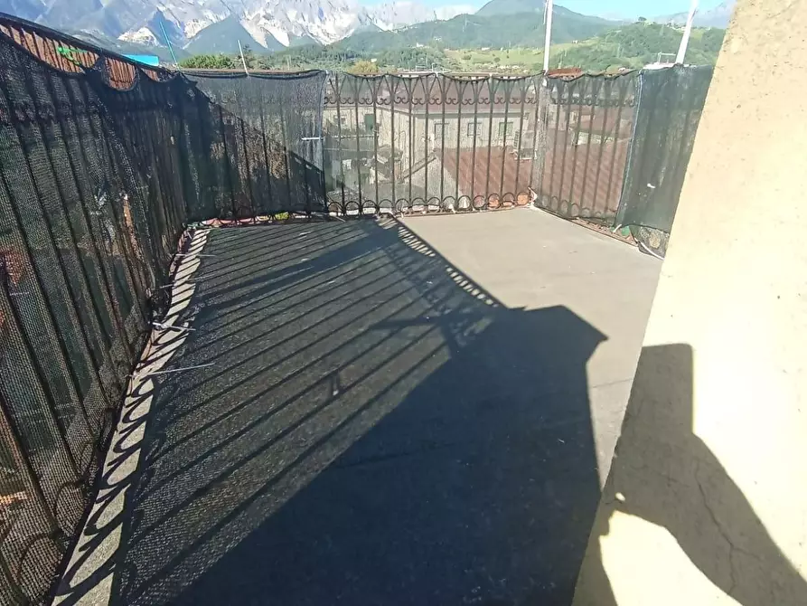 Immagine 23 di Appartamento in vendita  a Carrara