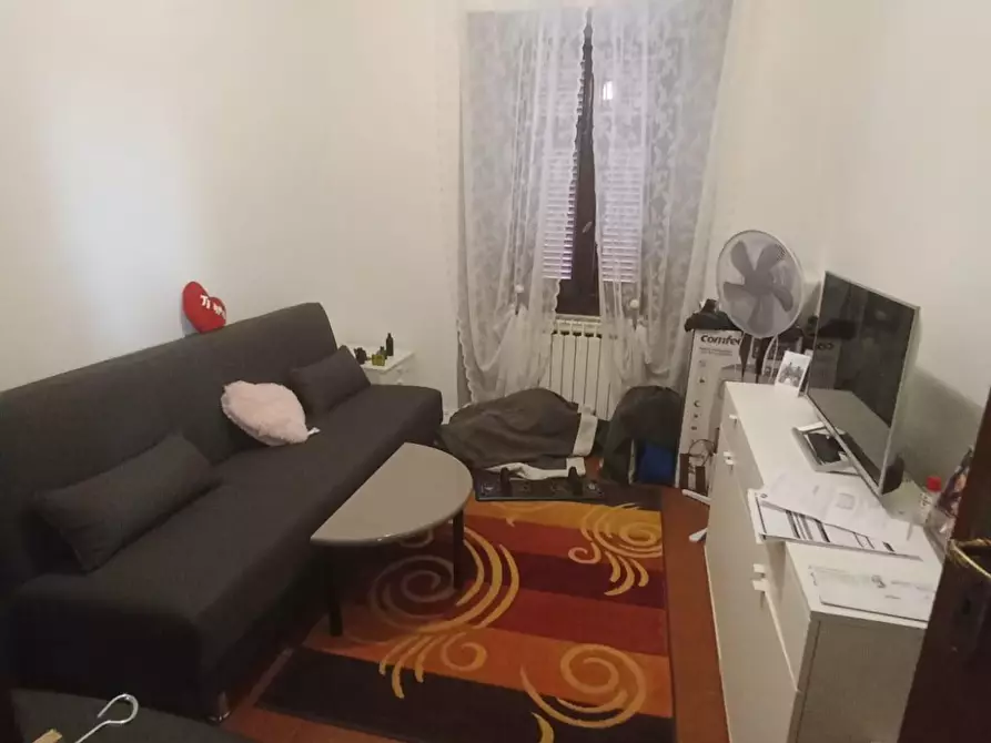 Immagine 5 di Appartamento in vendita  a Carrara