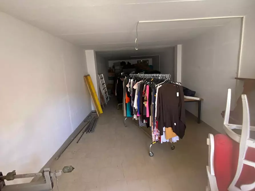 Immagine 27 di Appartamento in vendita  a Santa Maria A Monte