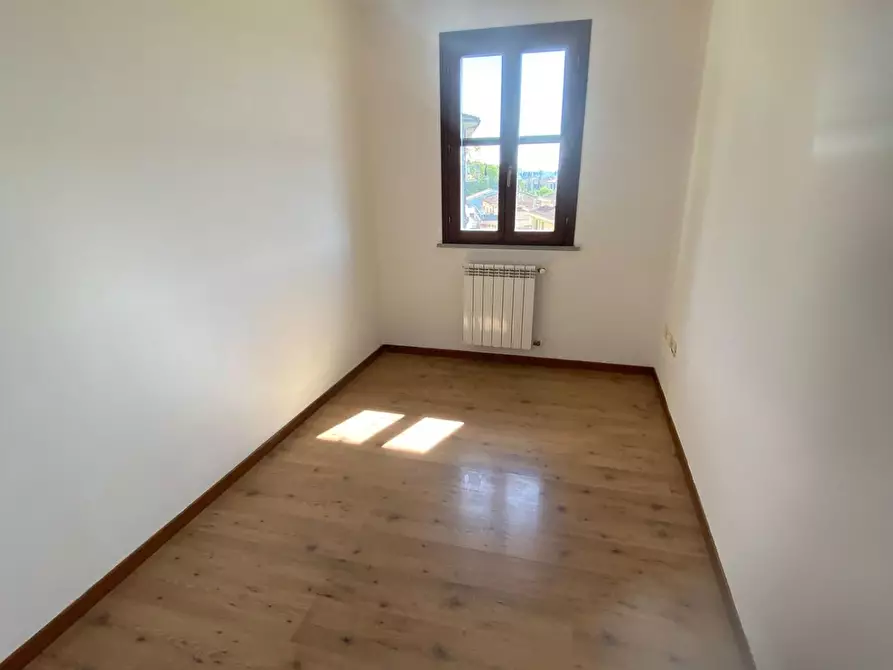 Immagine 18 di Appartamento in vendita  a Santa Maria A Monte