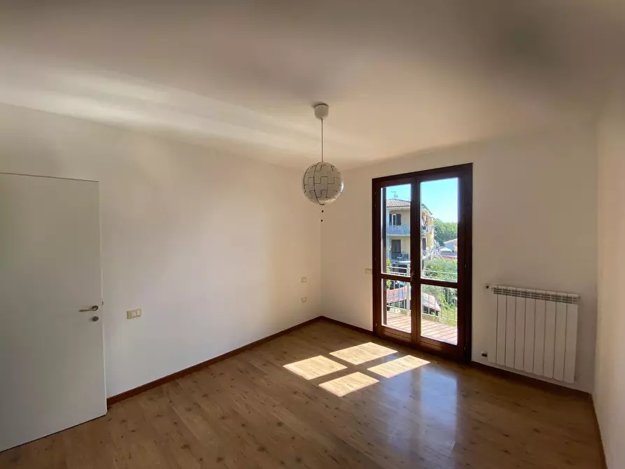 Immagine 14 di Appartamento in vendita  a Santa Maria A Monte