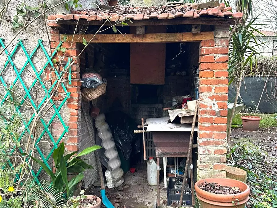 Immagine 34 di Terratetto in vendita  a Capannori