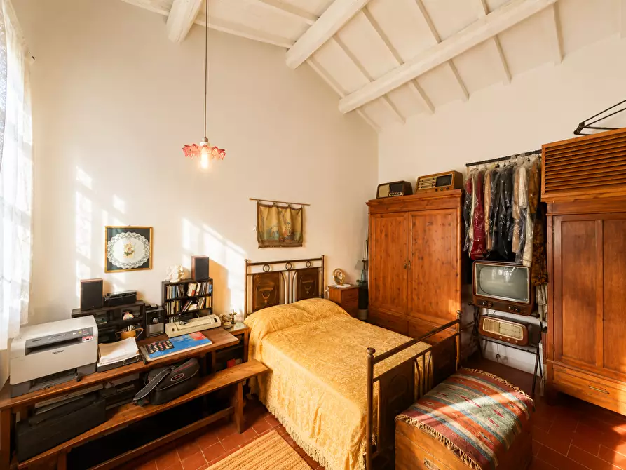 Immagine 6 di Casa semindipendente in vendita  a Terricciola