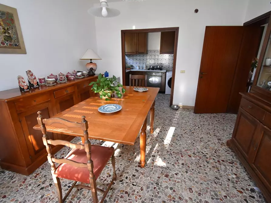 Immagine 12 di Casa bifamiliare in vendita  a Pisa