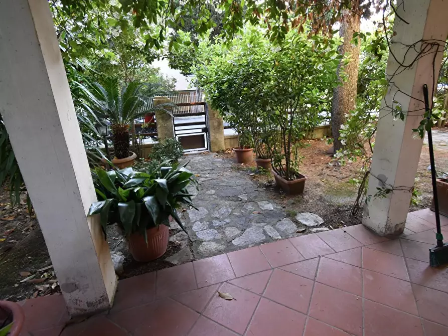 Immagine 29 di Casa bifamiliare in vendita  a Pisa
