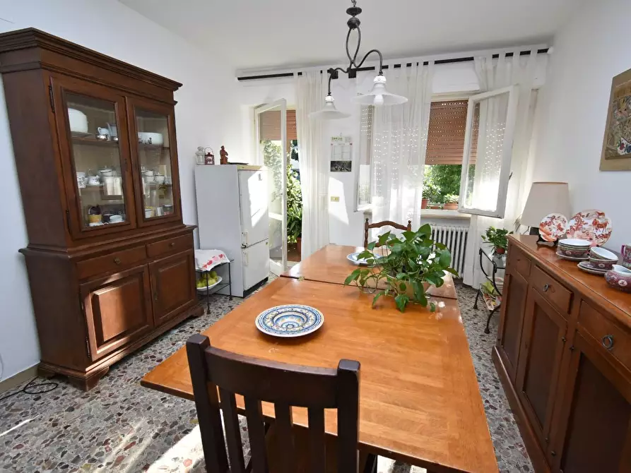 Immagine 11 di Casa bifamiliare in vendita  a Pisa
