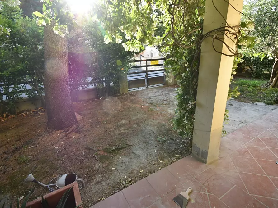 Immagine 30 di Casa bifamiliare in vendita  a Pisa