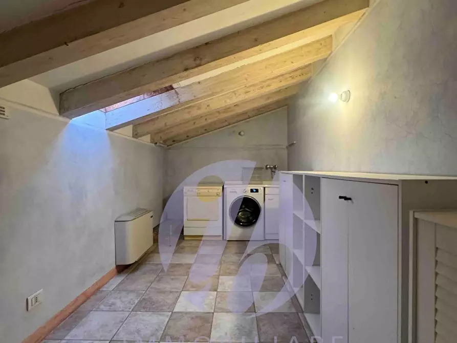 Immagine 25 di Villa in affitto  a Pietrasanta