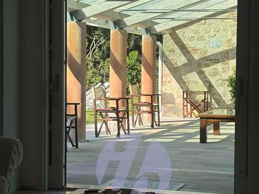 Immagine 9 di Villa in affitto  a Pietrasanta