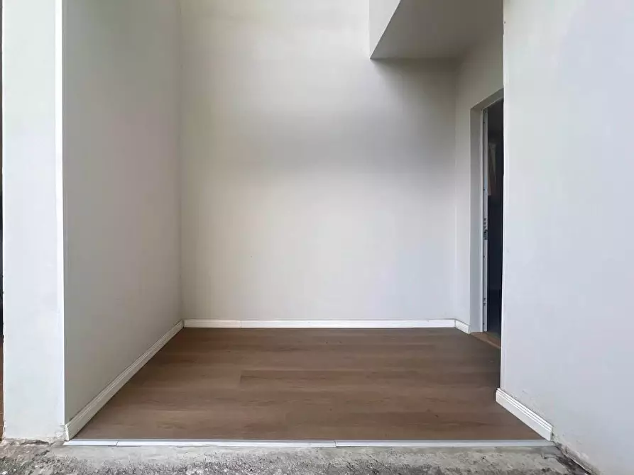 Immagine 3 di Appartamento in vendita  a Pisa