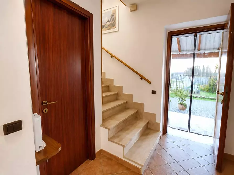 Immagine 4 di Casa bifamiliare in vendita  a Montignoso