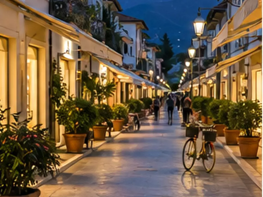 Immagine 24 di Casa bifamiliare in vendita  a Montignoso