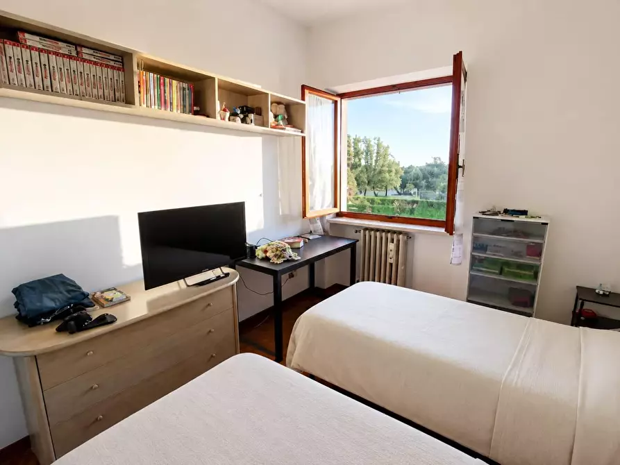Immagine 16 di Casa bifamiliare in vendita  a Montignoso