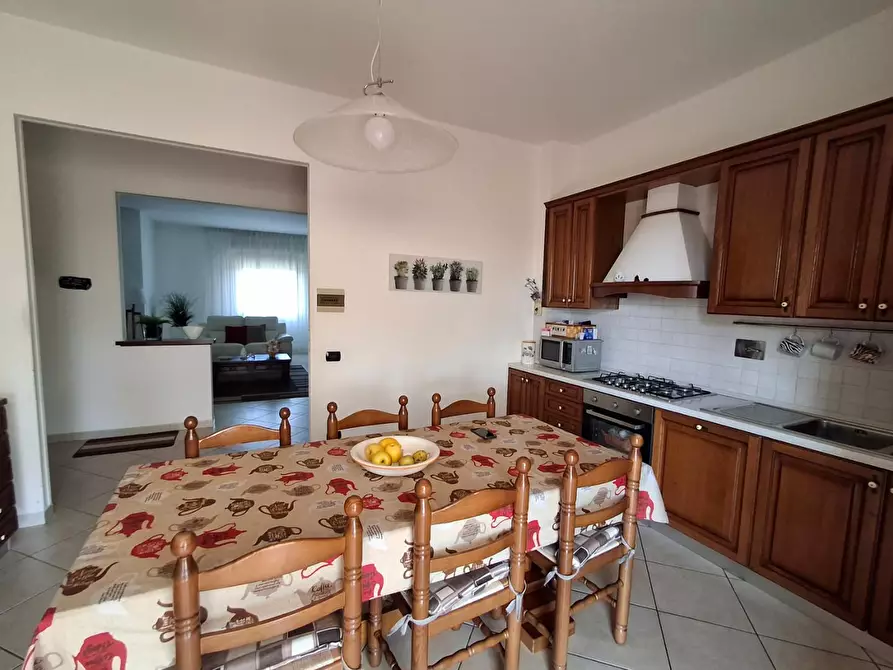 Immagine 9 di Appartamento in vendita  a Montelupo Fiorentino