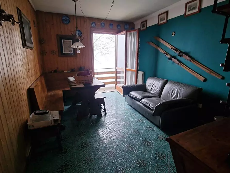 Immagine 4 di Appartamento in vendita  a Ventasso