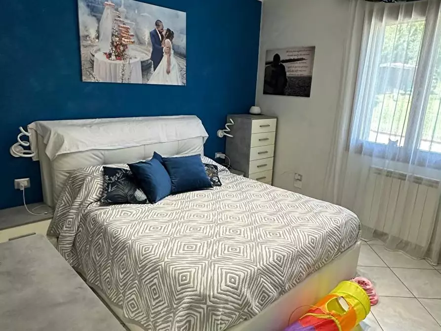 Immagine 8 di Appartamento in vendita  a Capraia E Limite