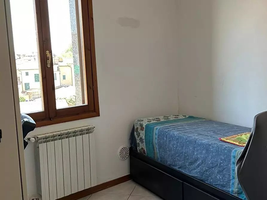 Immagine 6 di Appartamento in vendita  a Capraia E Limite