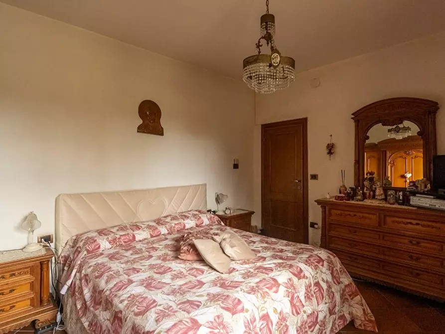 Immagine 24 di Casa colonica in vendita  a Fauglia