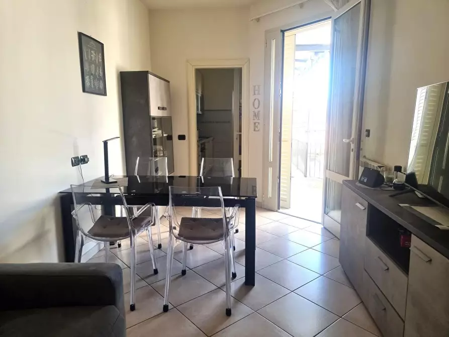 Immagine 3 di Appartamento in vendita  a Viareggio