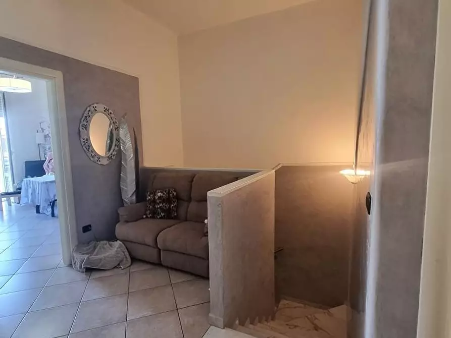 Immagine 8 di Appartamento in vendita  a Viareggio
