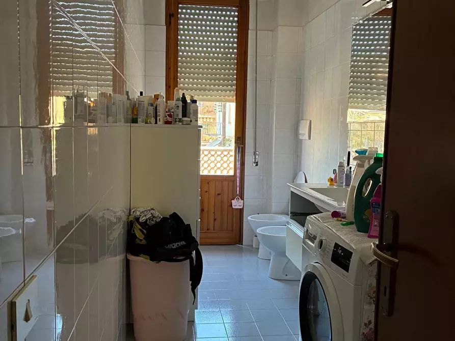 Immagine 5 di Appartamento in vendita  a Poggibonsi