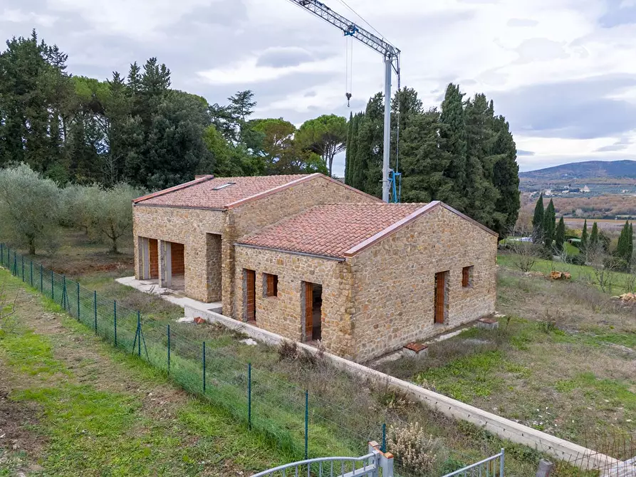 Immagine 1 di Casa indipendente in vendita  a Monteriggioni