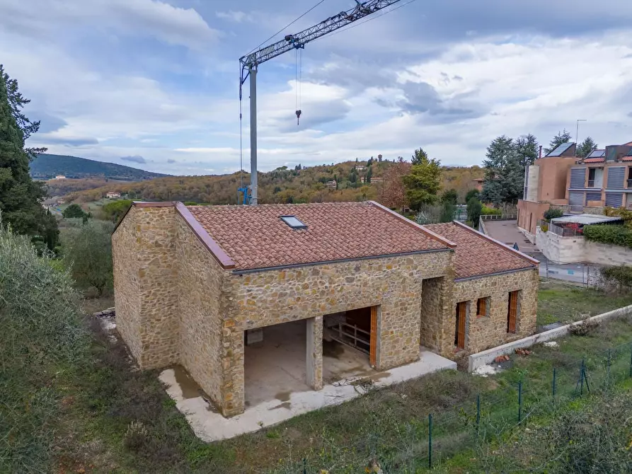 Immagine 8 di Casa indipendente in vendita  a Monteriggioni